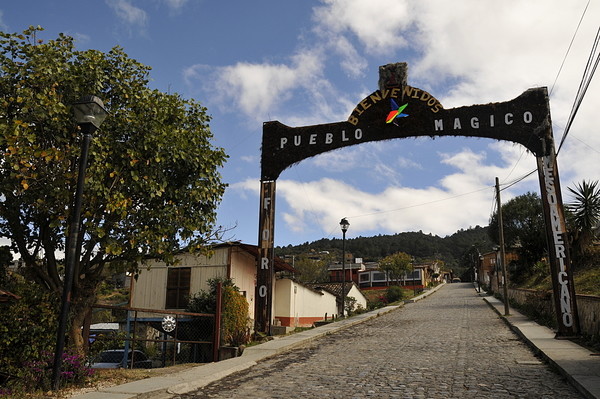 Begr&uuml;&szlig;ung